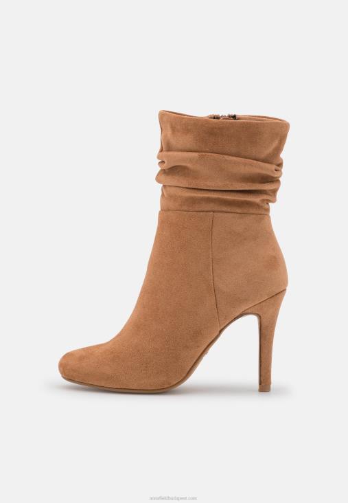Anna Field nők magas sarkú bokacsizma konyak RTVD2256