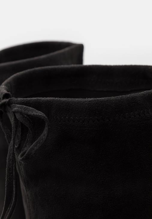 Anna Field nők térdig érő csizma fekete RTVD2246