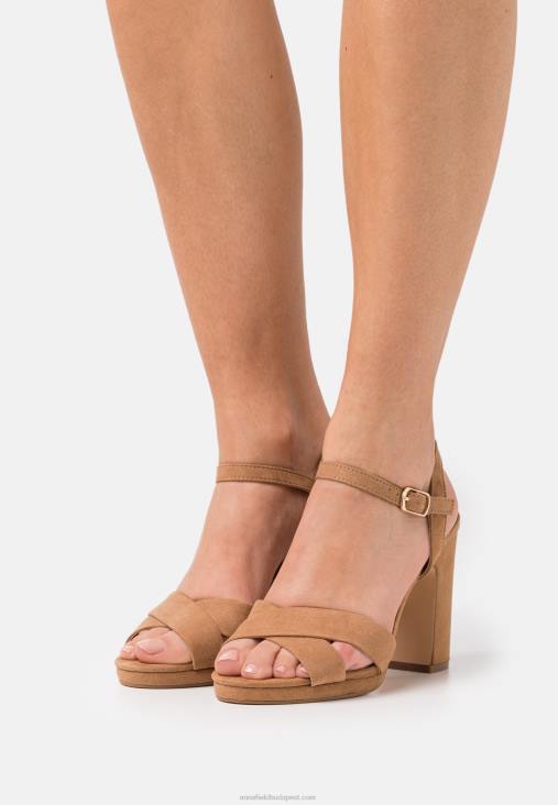 Anna Field nők szandál konyak RTVD1286