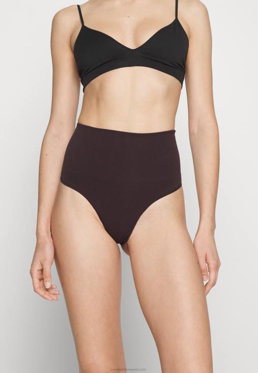 Anna Field nők formázóruha fekete RTVD1034